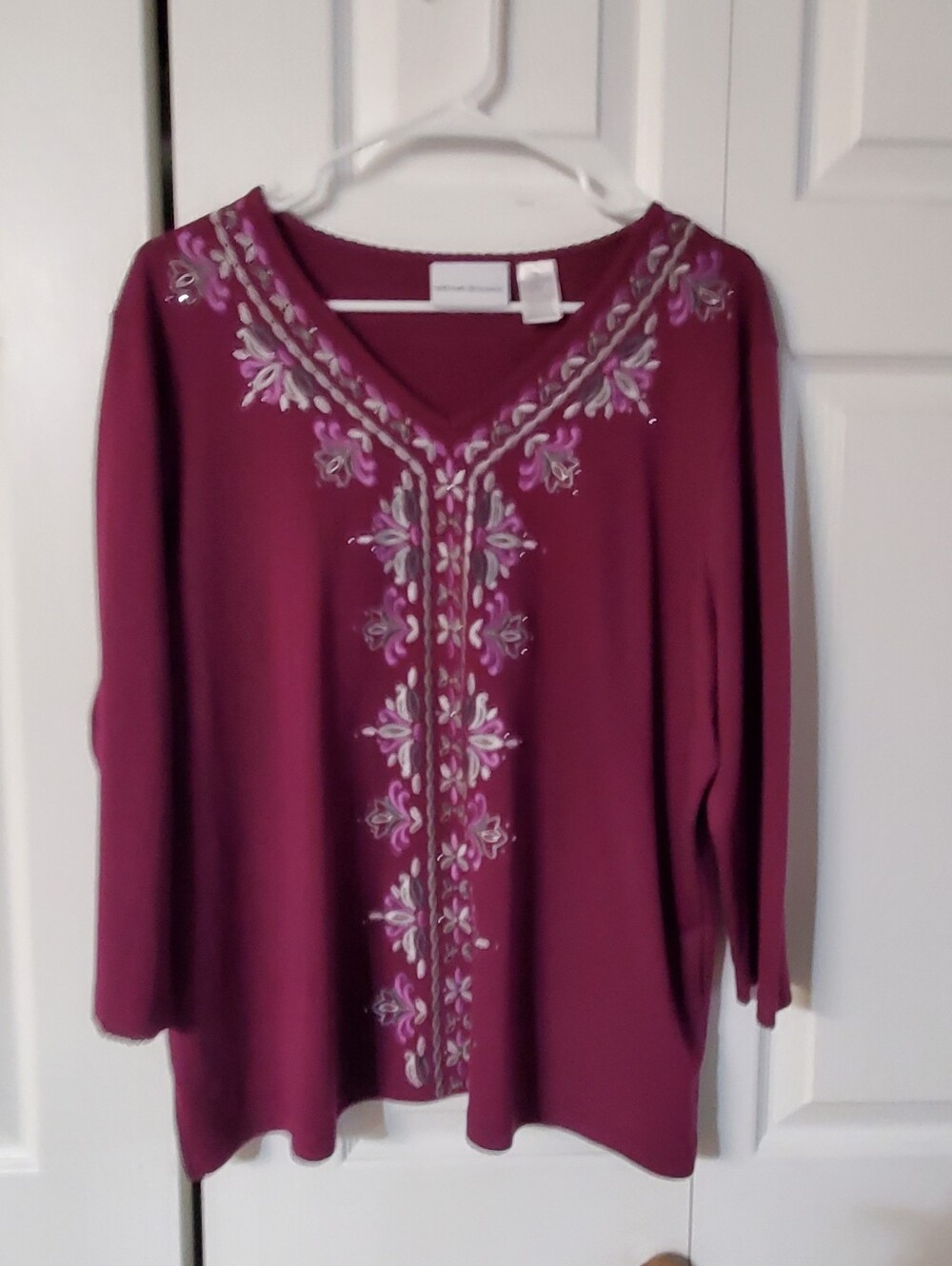 ALFRED DUNNER XL PURPLE EMBROIDERY 3/4 SLEEVES. BOHO NEWER
